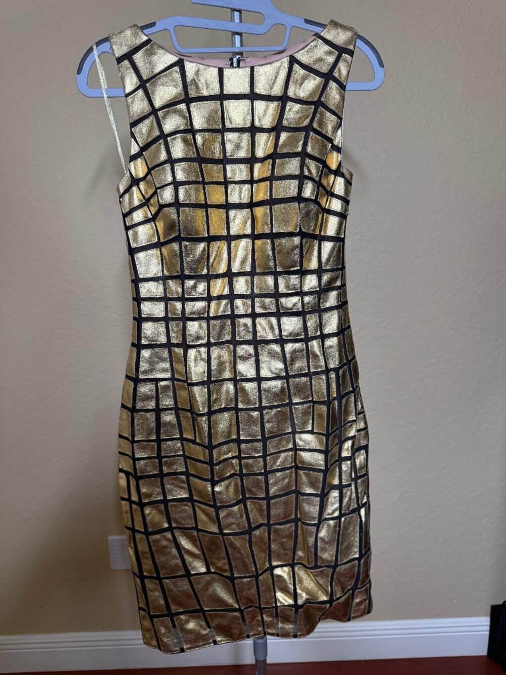 Jovani Gold Metallic Leather Grid Patchwork Sleeveless Sheath Dress Size 8